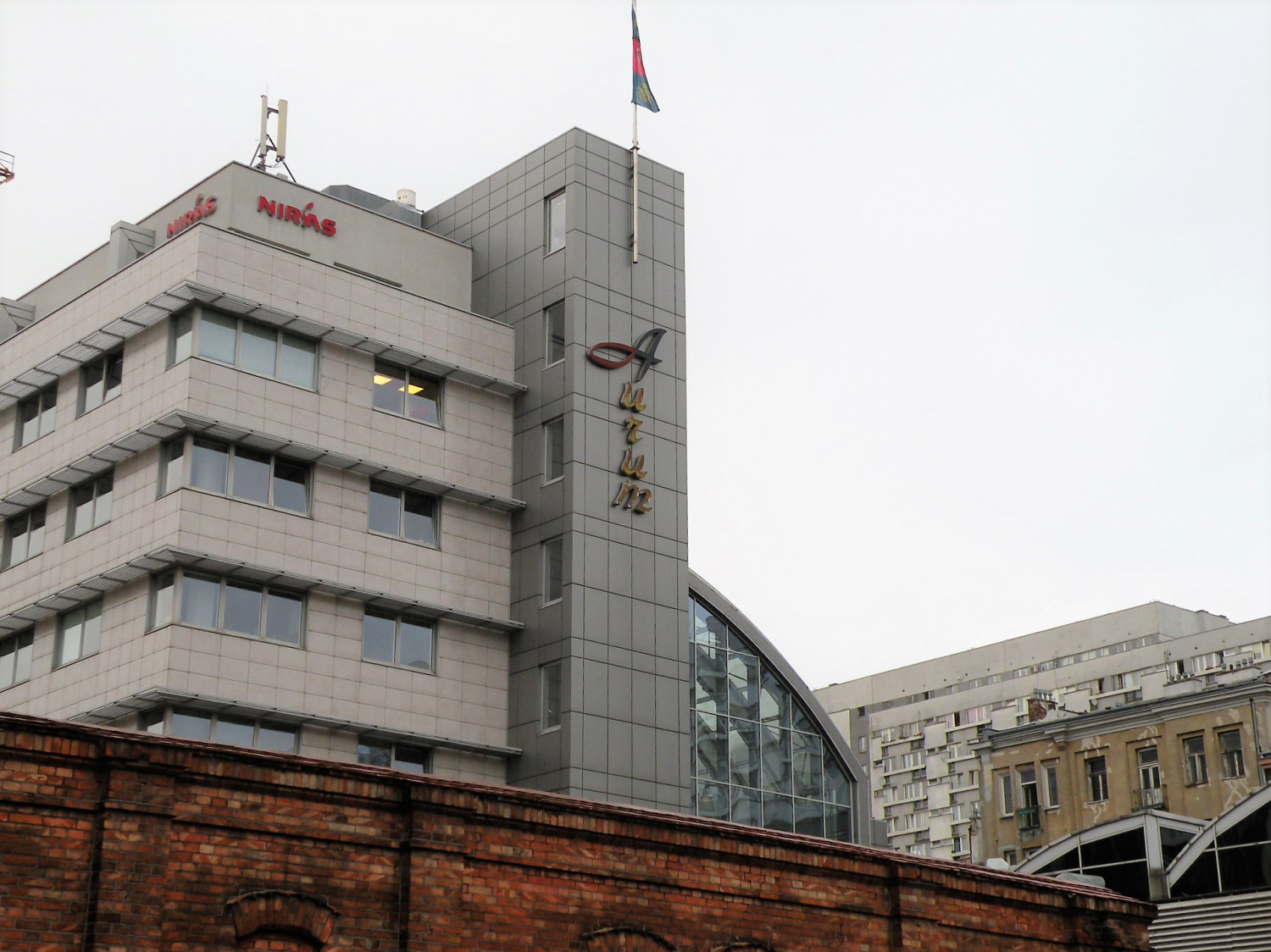 Zdjęcie architektury budynku Aurum